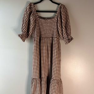 Lucie Elbow-Sleeve Smocked Midi Dress in Gingham